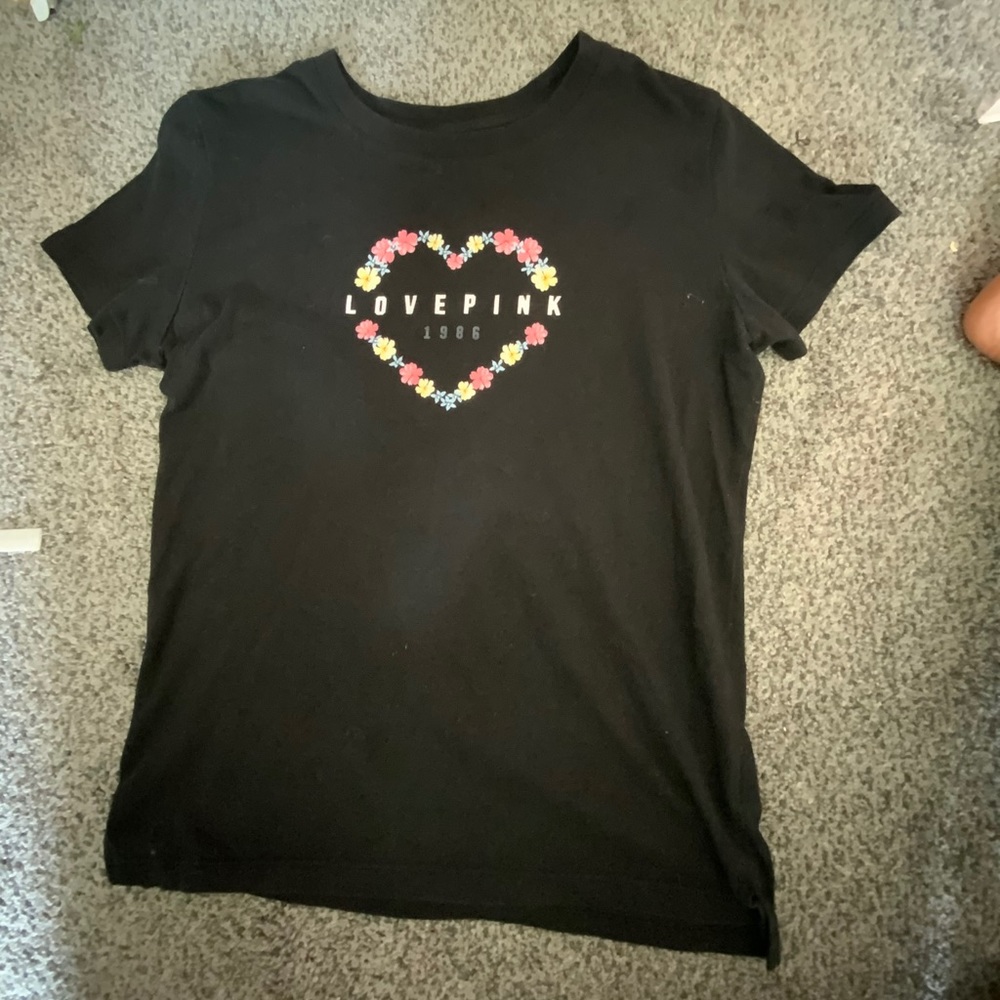 4 pack of tees